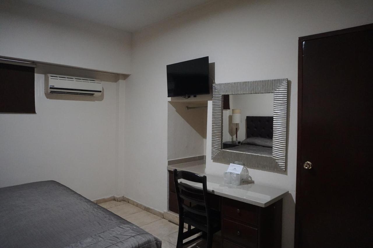 Hotel America Centro Лос-Мочис Экстерьер фото
