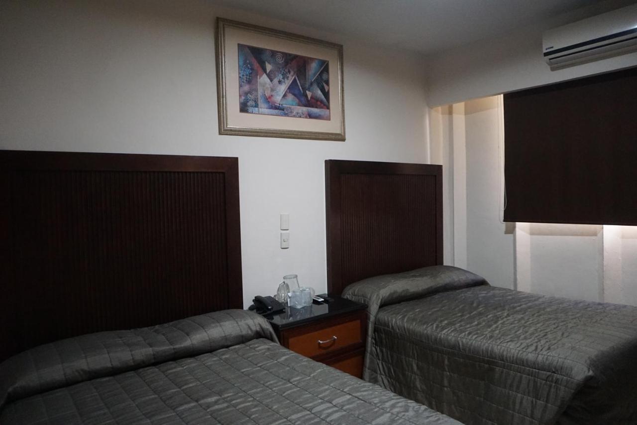 Hotel America Centro Лос-Мочис Экстерьер фото
