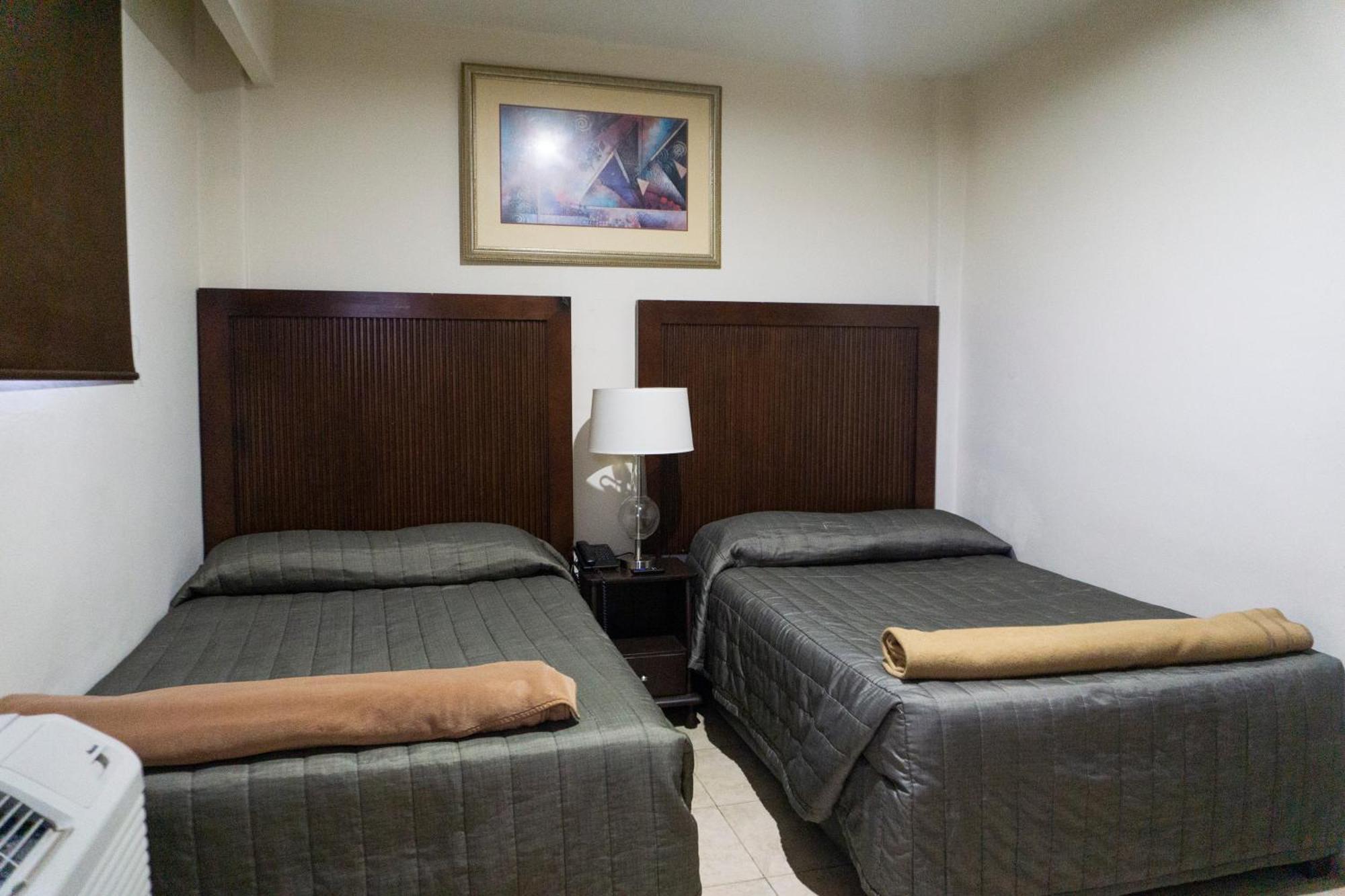 Hotel America Centro Лос-Мочис Экстерьер фото